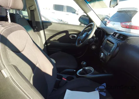 2019 Kia Soul z USA, uszkodzony, nr VIN KNDJN2A29K7685045